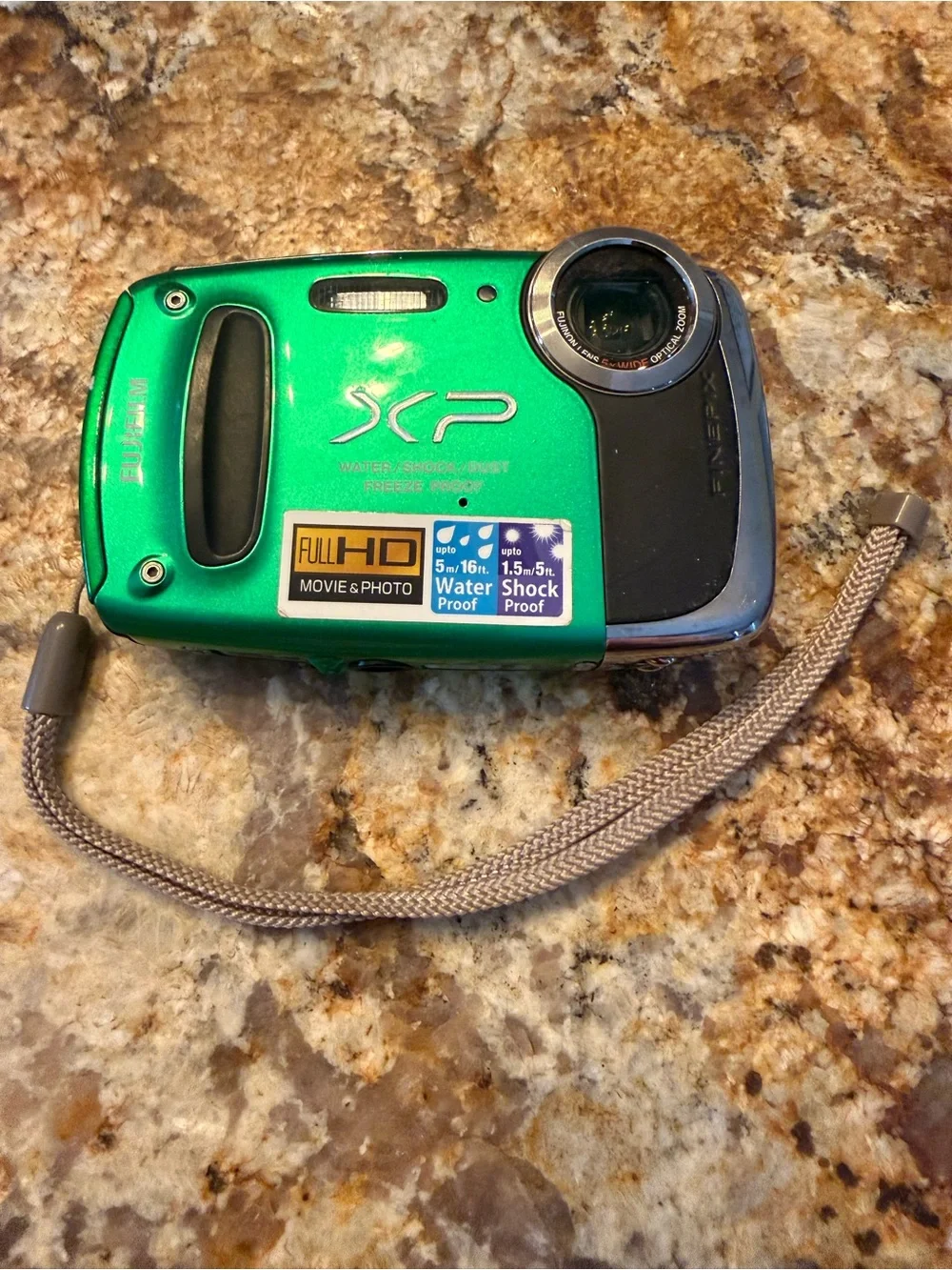 Fujifilm FinePix XP50 14MP Water/Shock/Dust/FreezeProof Digital Camera Green